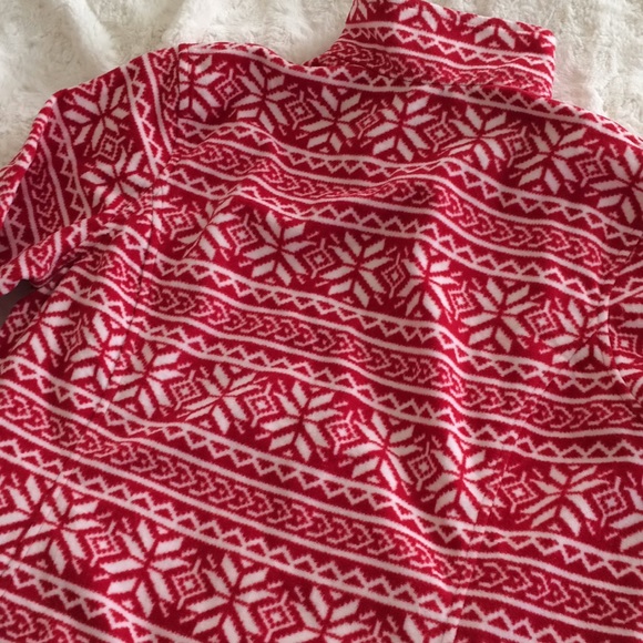 Poly fleece red snowflake zip T 10 12 M petite - Picture 7 of 7
